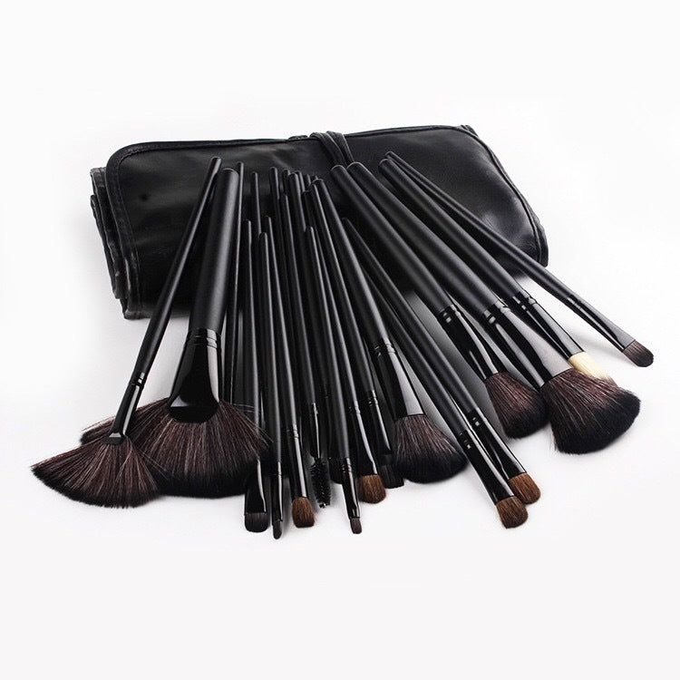 24-Piece Professional Makeup Brush Set